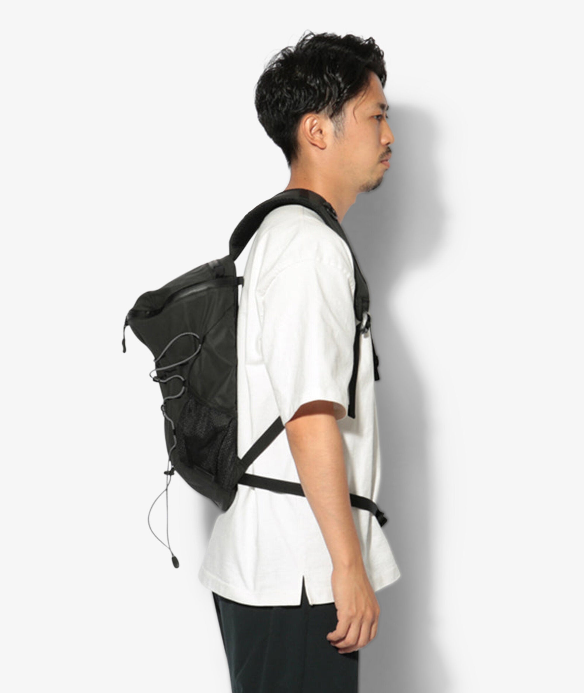 Active Light Field Backpack